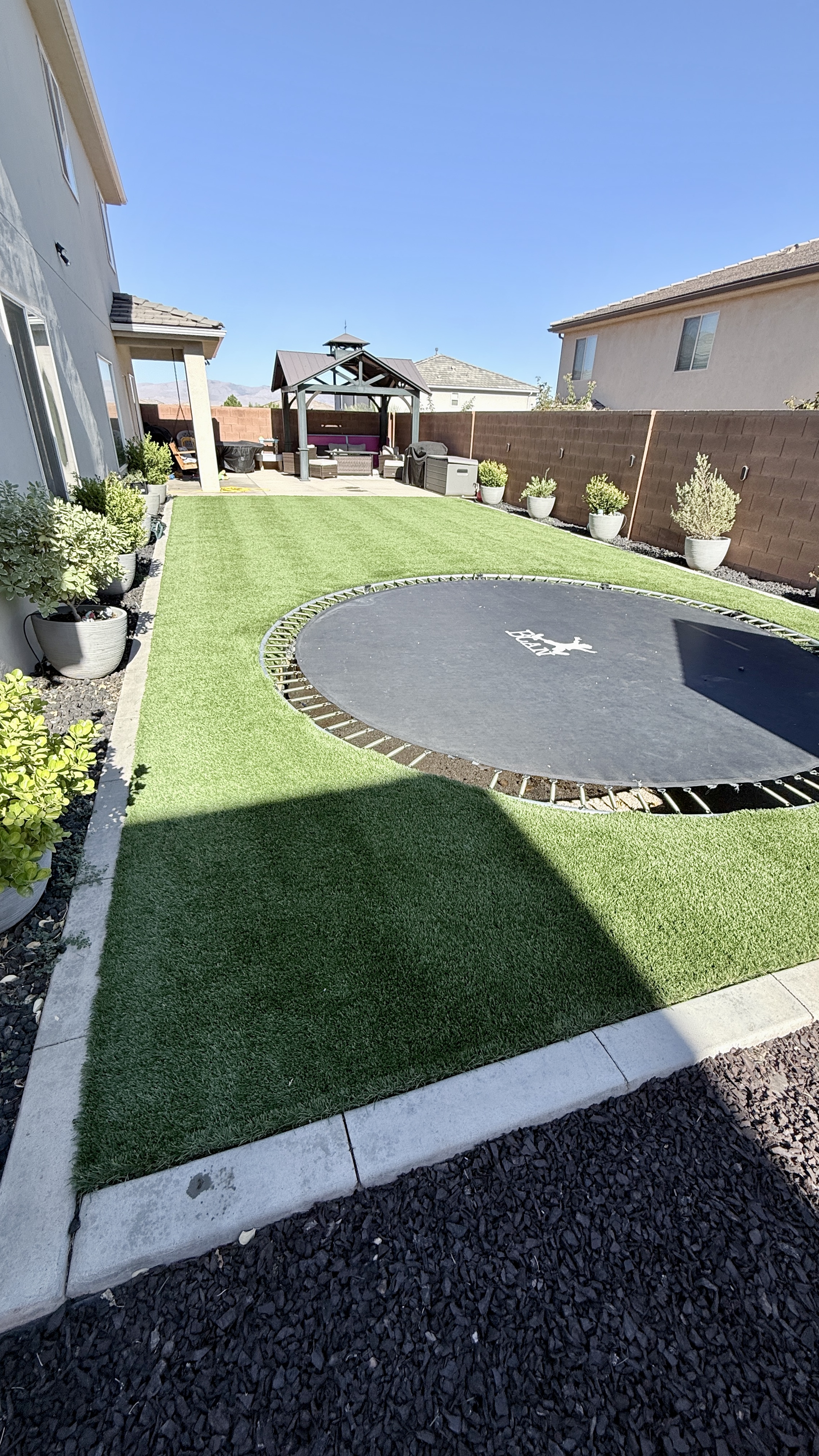 Pet odor removal turf Hurricane UT